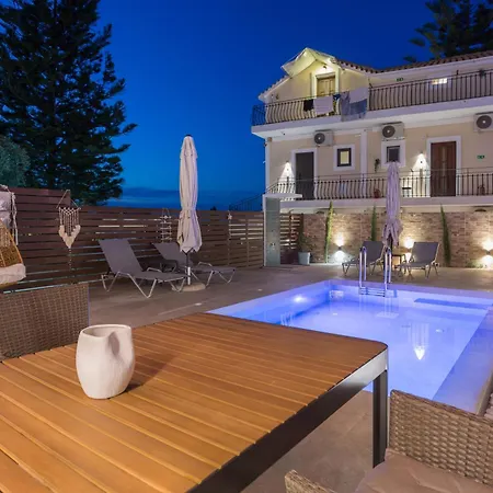 Villa The Red Nest Amoudi